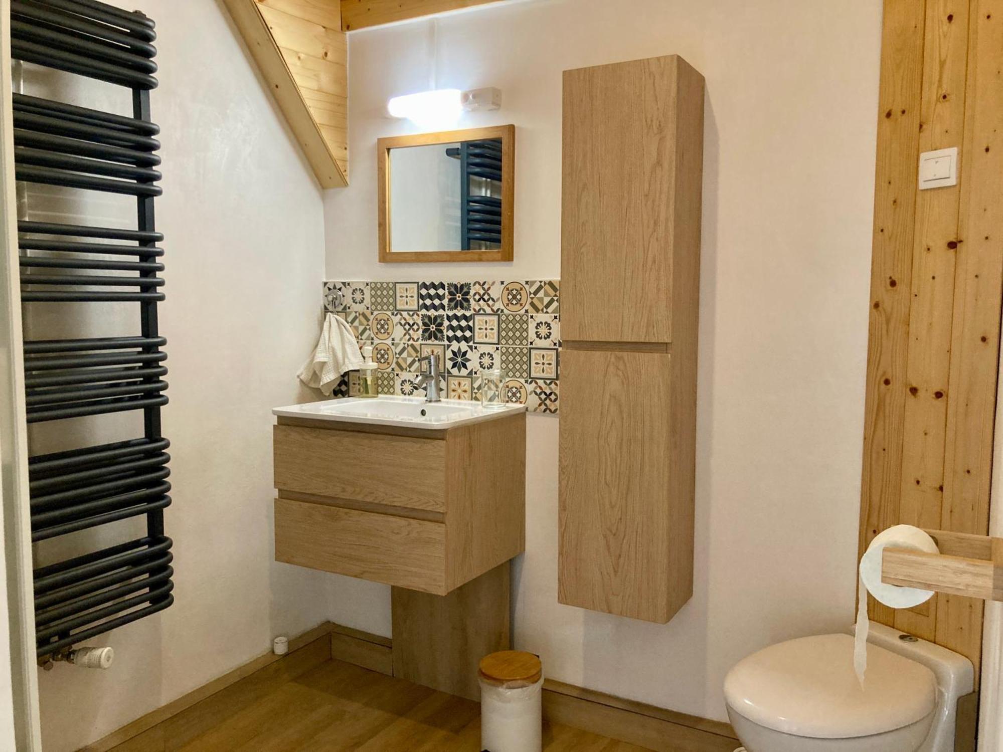 Au Parfait, T2 Rdc, Jardin, Calme, Parking, Idealement Place Issoire Luaran gambar