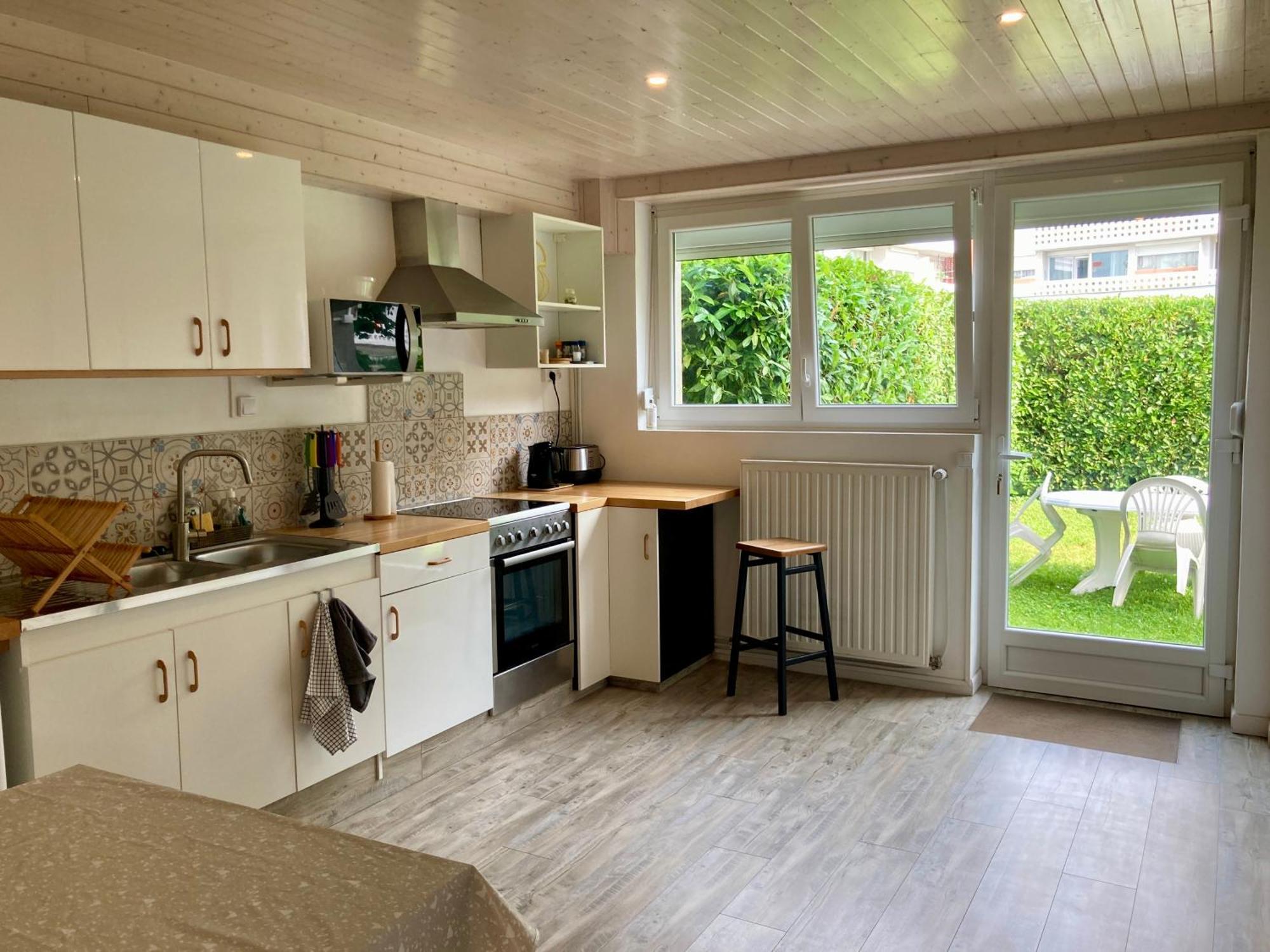 Au Parfait, T2 Rdc, Jardin, Calme, Parking, Idealement Place Issoire Luaran gambar
